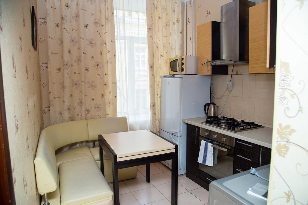 Apartment Mala Zhytomyrska 16 Киев Экстерьер фото